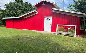Maria'S Tiny Barn