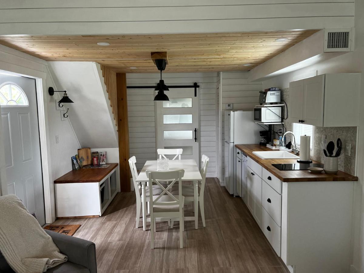 Maison d'hôtes Maria'S Tiny Barn à Homestead Extérieur photo