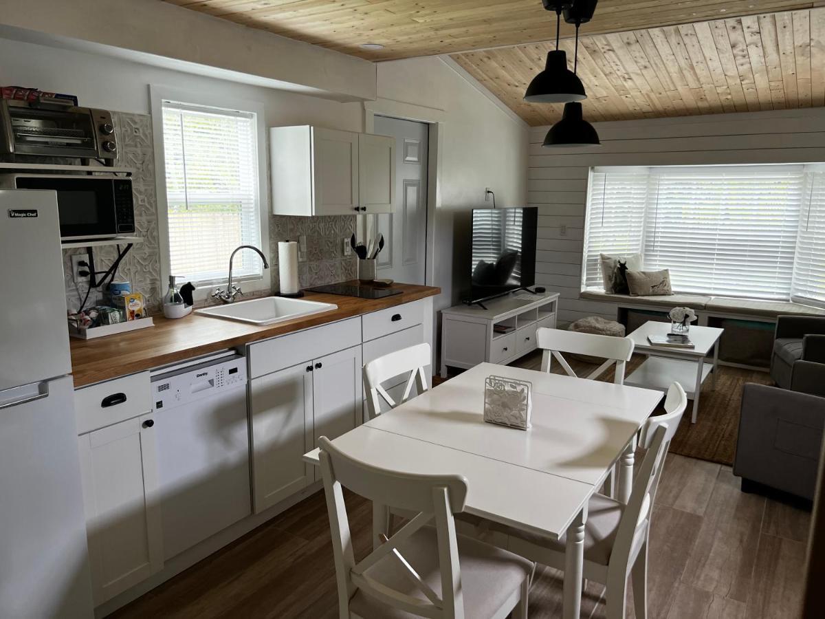 Maison d'hôtes Maria'S Tiny Barn à Homestead Extérieur photo